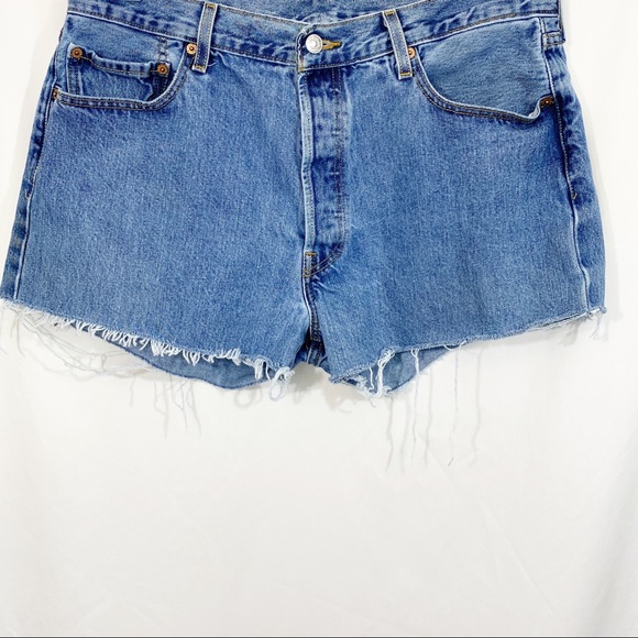 Vintage Levi’s 501 High Waisted Cutoff Denim Short - Picture 3 of 11